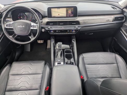 Used 2022 Kia Telluride SX w/ SX Prestige Package image 16