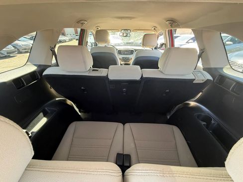 Used 2017 Kia Sorento LX w/ LX Convenience Package image 33