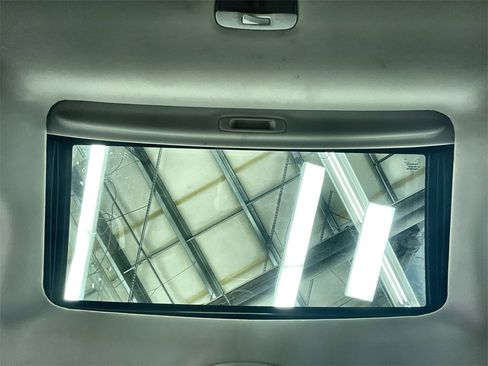 Used 2021 Subaru Outback Limited image 28