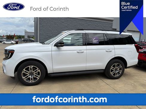 Used 2025 Ford Expedition Active AWD/4WD image 1