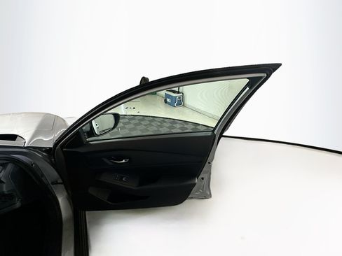 Used 2024 Honda Accord EX image 30