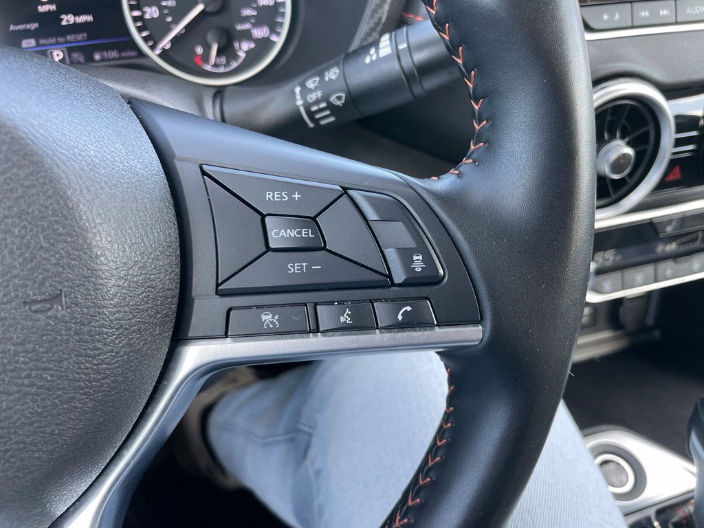 Used 2025 Nissan Sentra SR FWD image 19