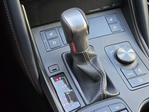 Used 2023 Lexus IS 350 F Sport w/ Navigation Package image 22