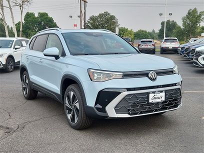 New 2025 Volkswagen Taos SE