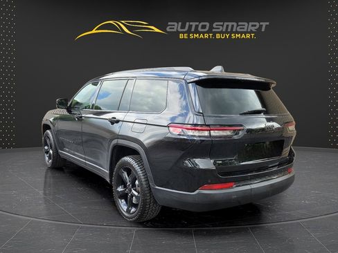 Used 2022 Jeep Grand Cherokee L Laredo AWD/4WD image 3