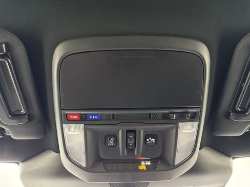 Certified 2025 Subaru Forester Wilderness image 22