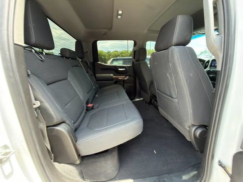 Used 2020 Chevrolet Silverado 1500 LT Trail Boss w/ Safety Package AWD/4WD image 11