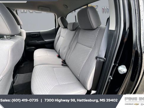 Used 2023 Toyota Tacoma SR AWD/4WD image 20