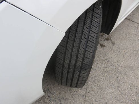 Used 2015 Honda Fit LX image 29