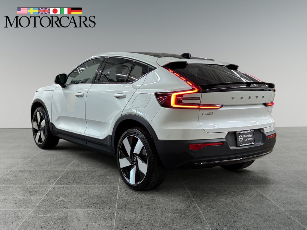 Certified 2023 Volvo C40 P8 Recharge Ultimate AWD/4WD image 5