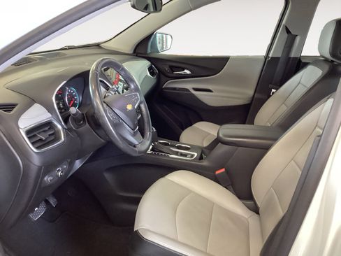 Used 2018 Chevrolet Equinox Premier AWD/4WD image 9