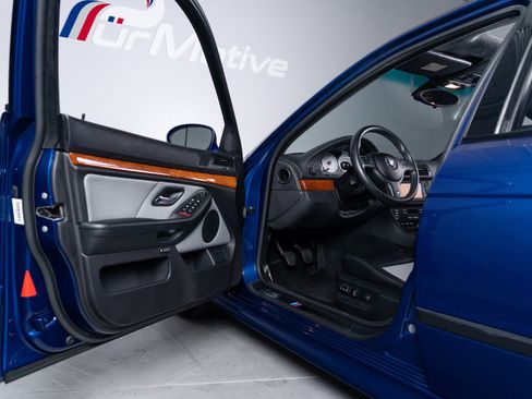 Used 2001 BMW M5 RWD image 47