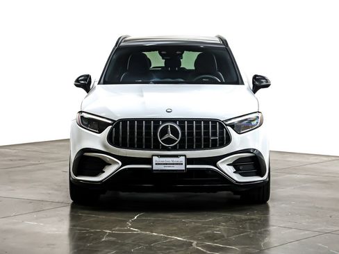 Used 2024 Mercedes-Benz GLC 43 AMG 4MATIC image 4