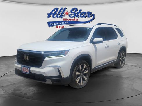 Used 2025 Honda Pilot Elite image 2