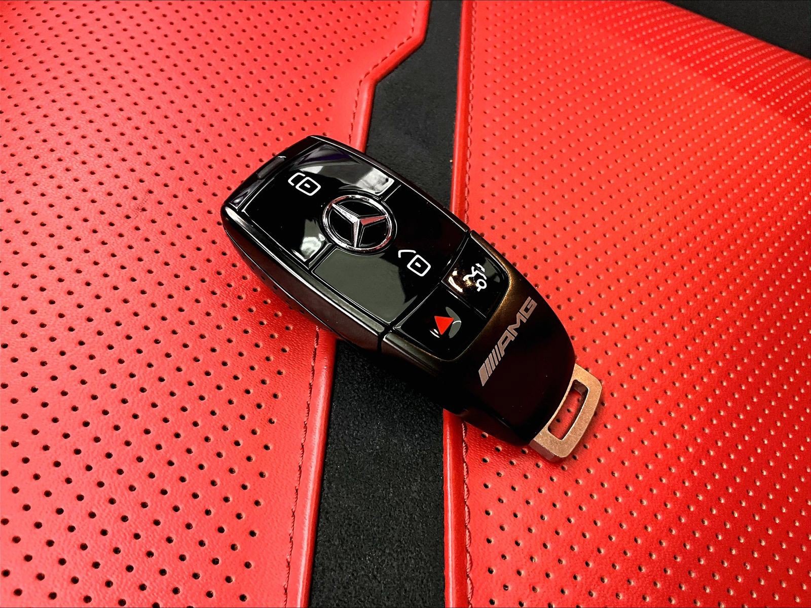 Certified 2026 Mercedes-Benz AMG GT 53 image 12