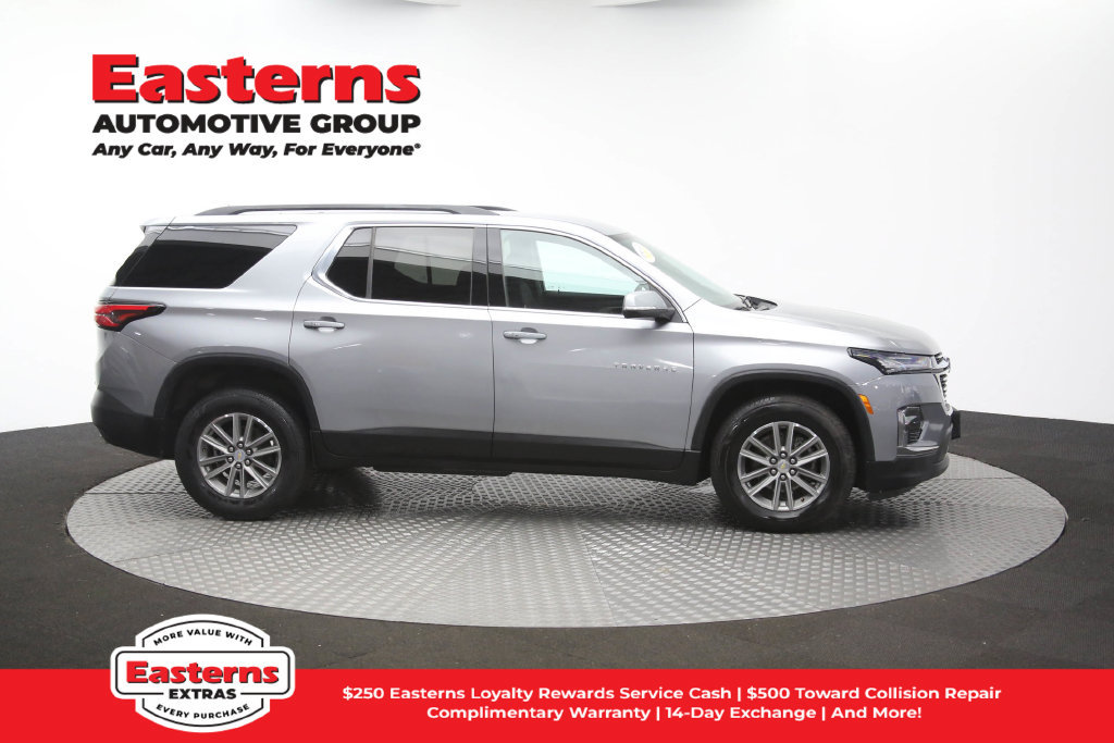 Used 2023 Chevrolet Traverse LT AWD/4WD image 49