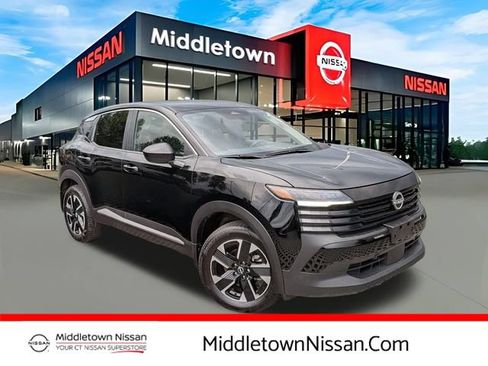 Certified 2025 Nissan Kicks SV AWD/4WD image 1