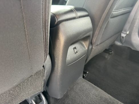 Used 2023 Nissan Sentra SV FWD image 28