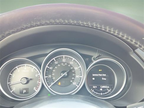 Used 2018 MAZDA CX-5 Touring w/ Preferred Equipment Package image 25