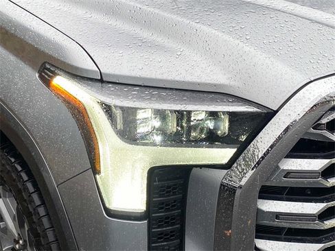 Used 2023 Toyota Tundra 1794 Edition image 4