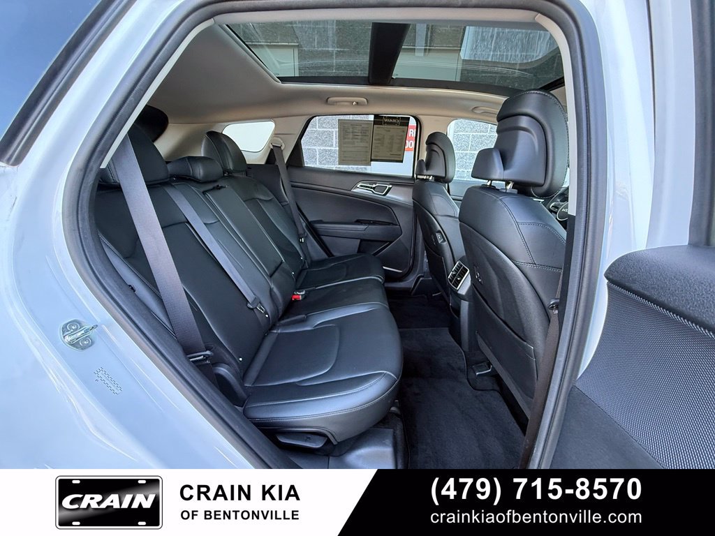 Certified 2025 Kia Sportage SX FWD image 31