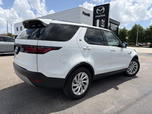 Used 2025 Land Rover Discovery S AWD/4WD image 6