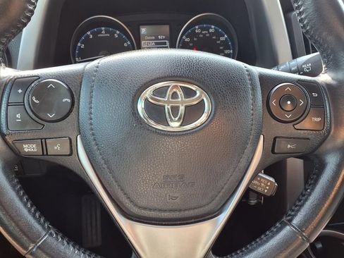 Used 2017 Toyota RAV4 XLE FWD image 16