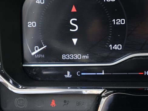 Used 2023 GMC Sierra 1500 Elevation AWD/4WD image 32