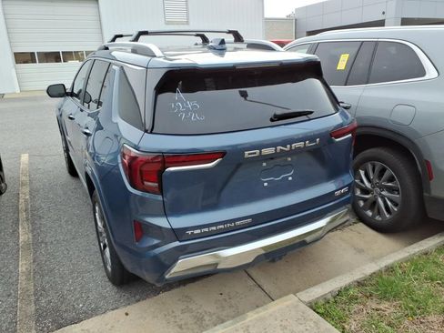 Used 2026 GMC Terrain Denali w/ LPO, Floor Liner Package image 7