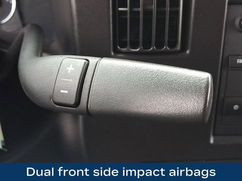 Used 2024 GMC Savana 2500 w/ Driver Convenience Package image 9