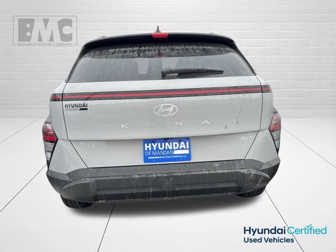 Used 2026 Hyundai Kona SEL Sport image 5