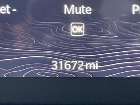 Used 2022 Jeep Grand Cherokee Altitude image 21