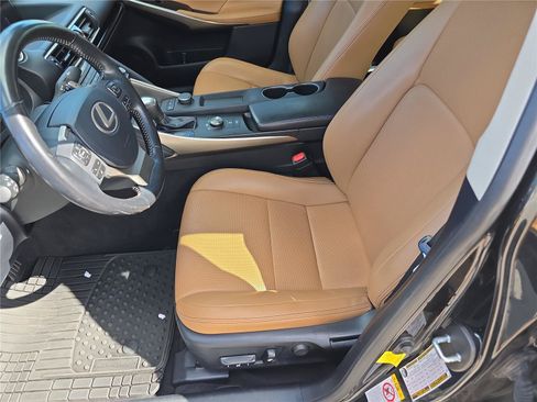 Used 2018 Lexus IS 300 w/ Premium Package RWD image 21