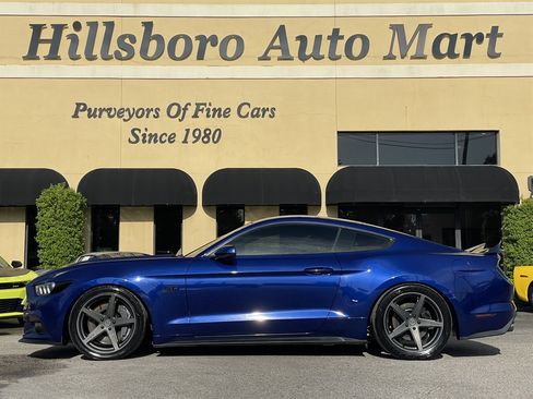 Used 2016 Ford Mustang GT Premium w/ GT Performance Package RWD image 3