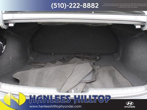 Used 2023 Hyundai Elantra Blue image 10