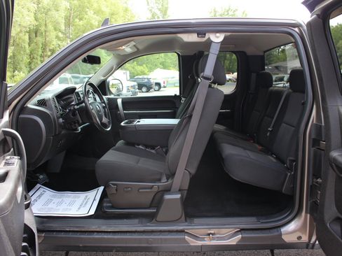 Used 2012 GMC Sierra 2500 SLE w/ Snow Plow Prep Package AWD/4WD image 16