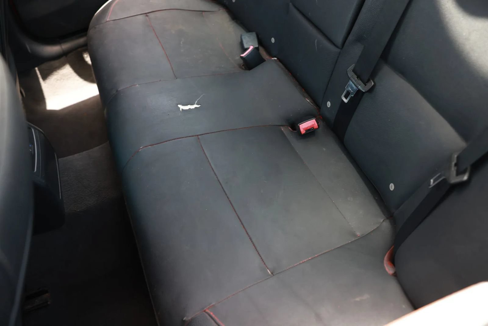 Used 2010 BMW 328i Sedan RWD image 20