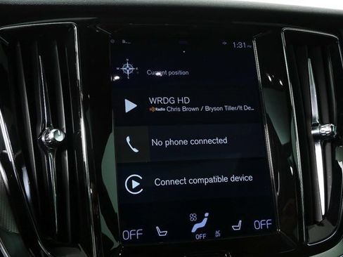 Used 2019 Volvo S60 T6 R-Design image 14