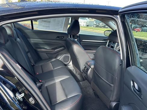 New 2026 Nissan Altima 2.5 SR w/ SR Midnight Edition Package FWD image 11