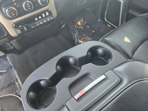 Used 2020 RAM 2500 Laramie AWD/4WD image 15