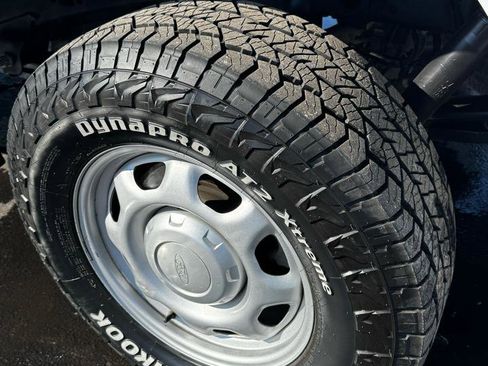 Used 2022 Ford F150 XL w/ Trailer Tow Package image 14