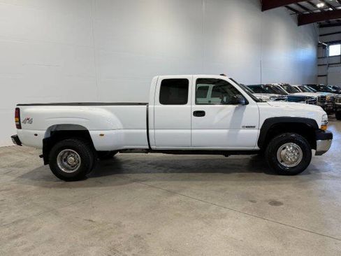 Used 2001 Chevrolet Silverado 3500 LS AWD/4WD image 7