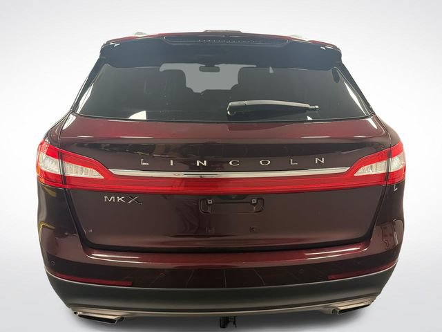Used 2018 Lincoln MKX Reserve w/ Driver Assistance Package FWD image 4