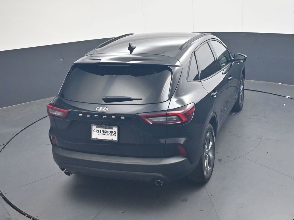 Used 2025 Ford Escape ST-Line FWD image 27