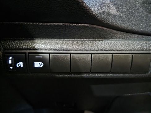 Used 2023 Toyota Corolla LE image 18