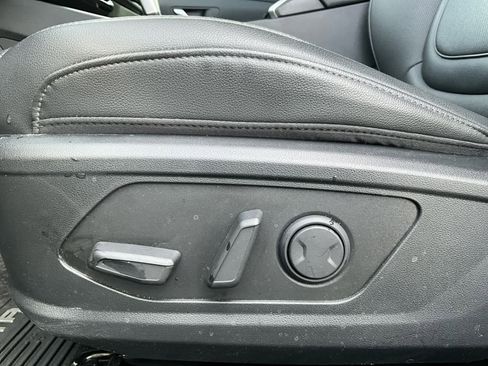 Used 2025 Hyundai Santa Cruz SEL image 25