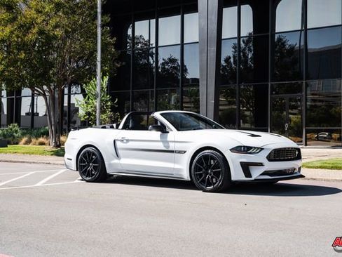 Used 2019 Ford Mustang GT Premium w/ Equipment Group 401A image 70