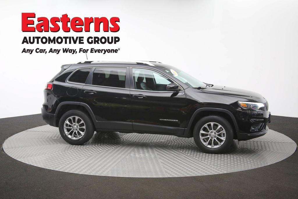 Used 2021 Jeep Cherokee Latitude Plus AWD/4WD image 47