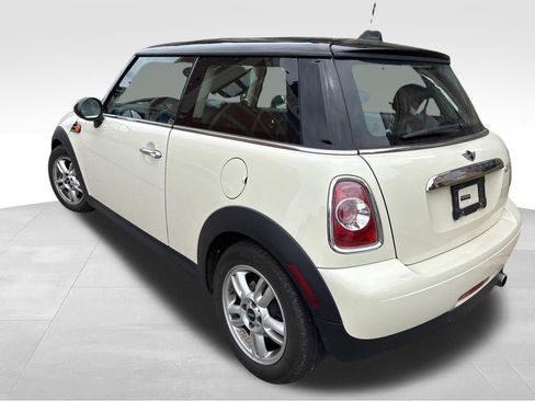 Used 2012 MINI Cooper Hardtop FWD image 2