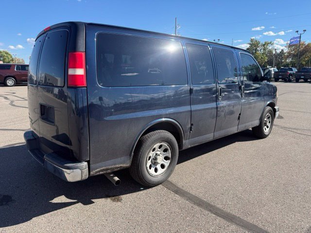 Used 2011 Chevrolet Express 1500 LT w/ LT Preferred Equipment Group AWD/4WD image 9